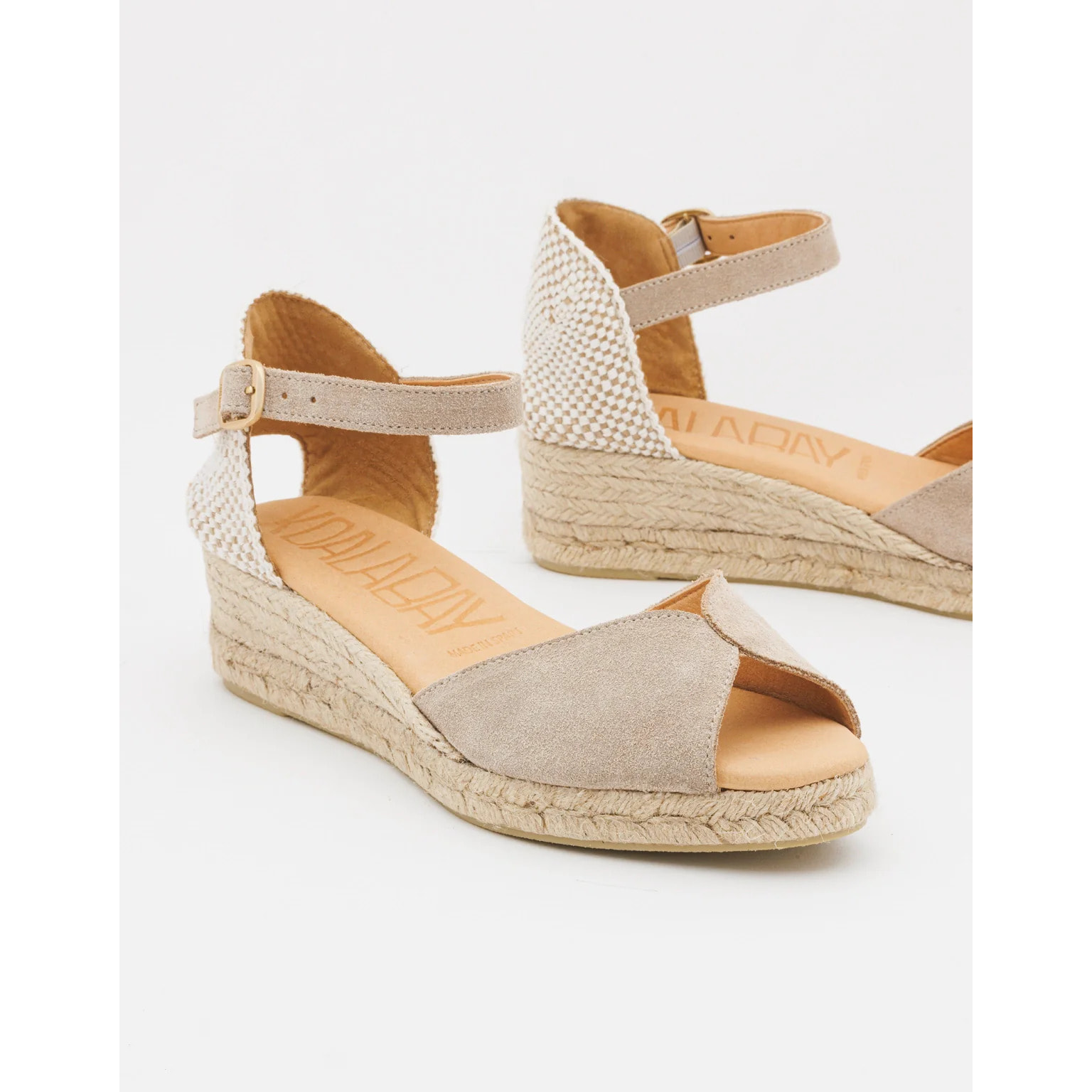 Campesina Yute Pulsera Arena - Bludleia