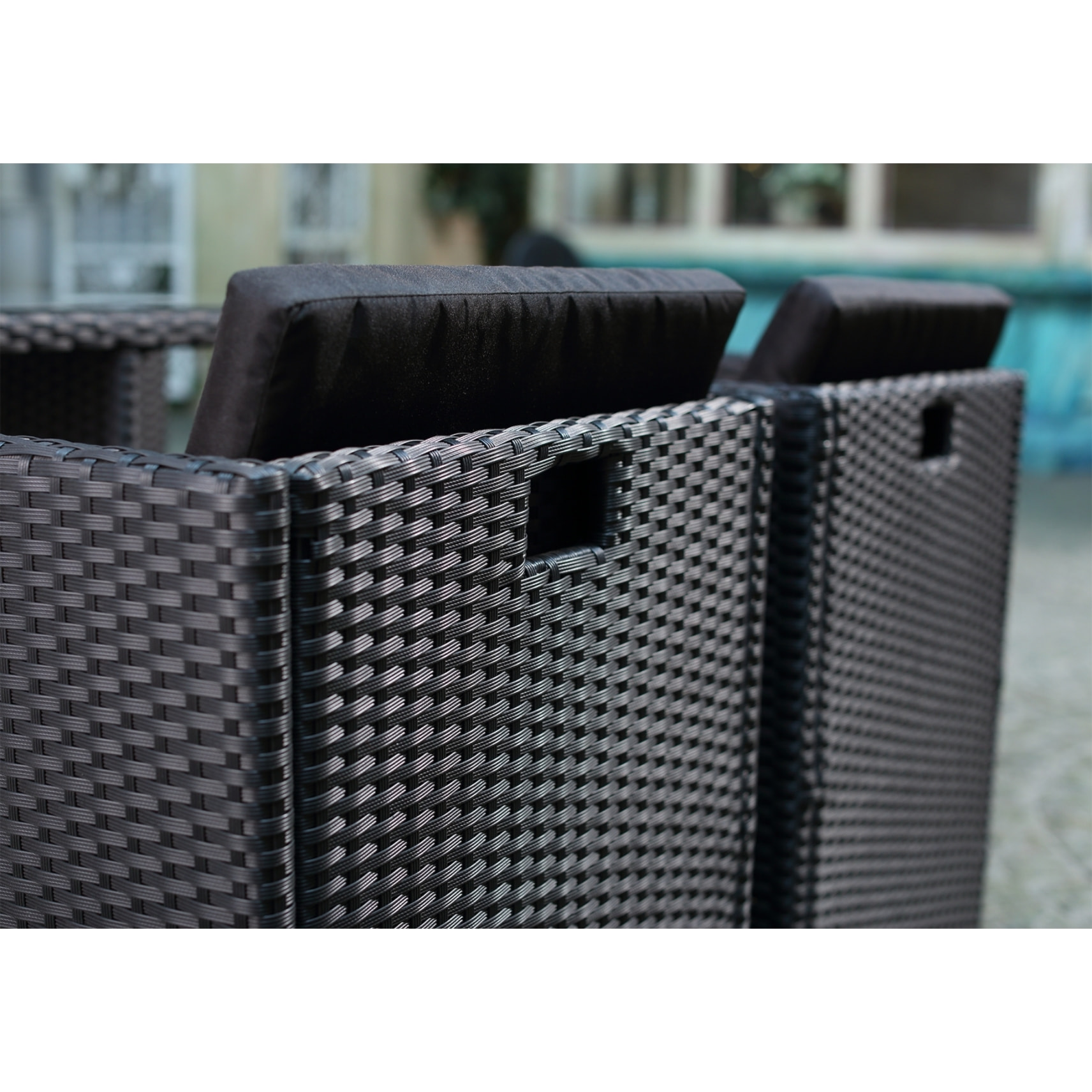 Salon de jardin 10 places noir/noir + housse de protection REGINA