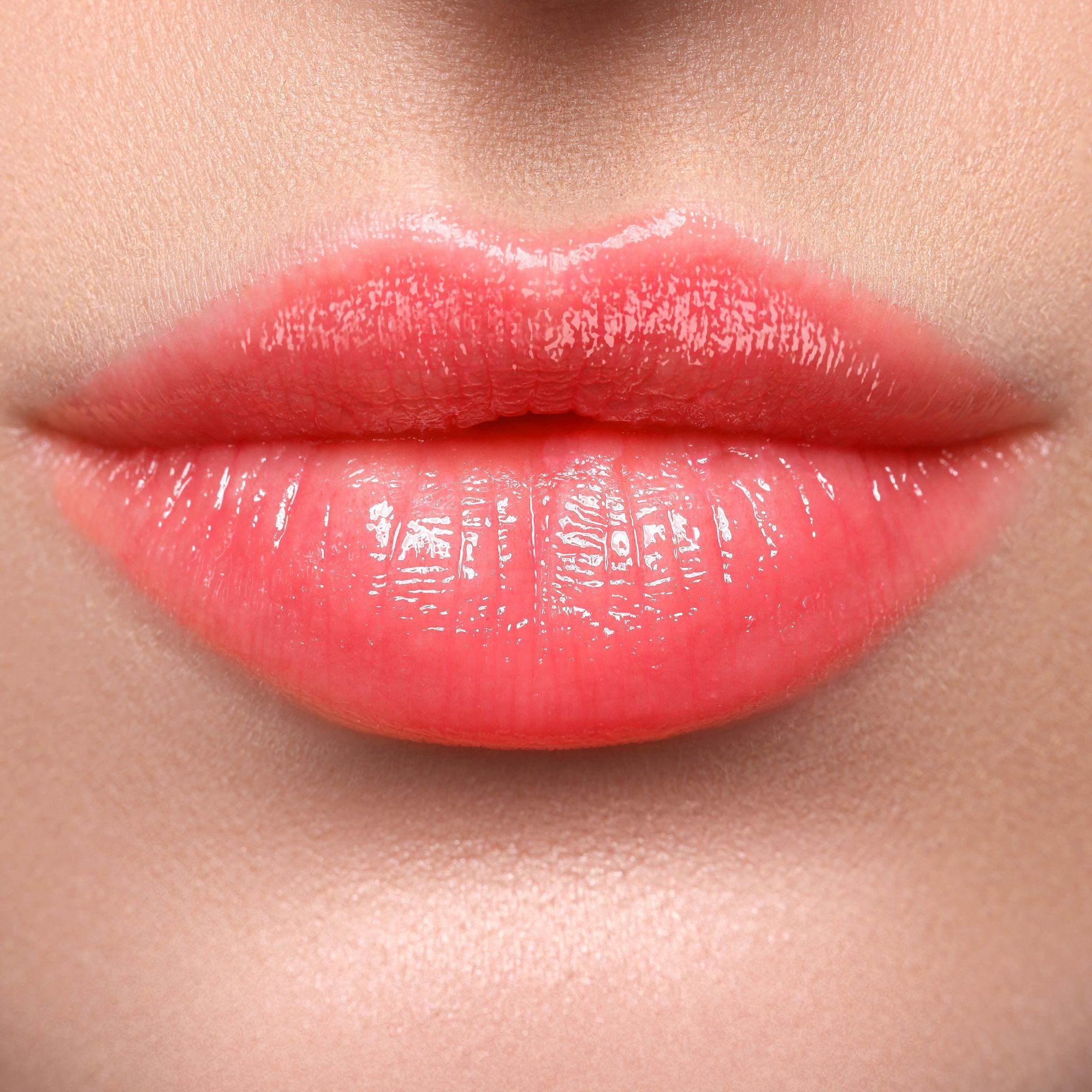 LIP GLAZE - GLASSY STICK Rossetto cremoso dal finish glossy.