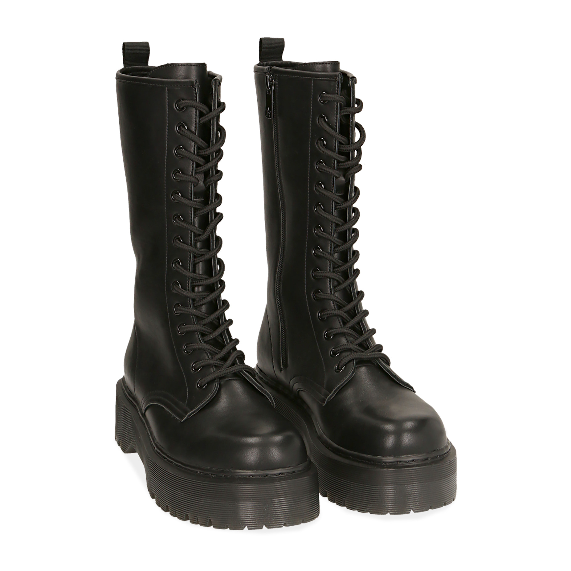 Botines negros de caña media