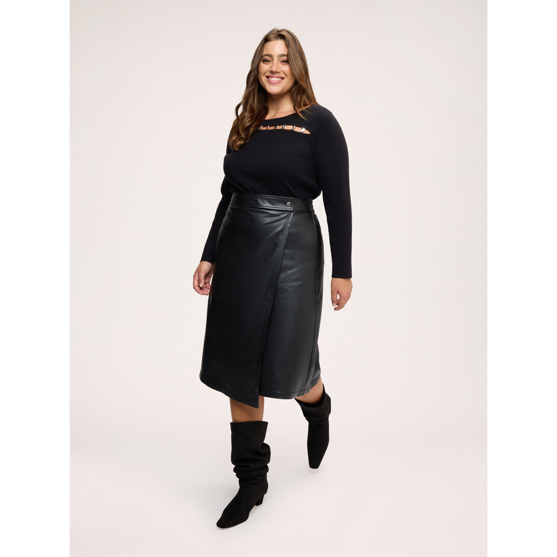 Fiorella Rubino - Gonna midi a portafoglio con bottone gioiello - Nero