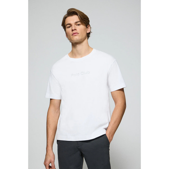 Camiseta blanca de manga corta y cuello redondo con logotipo Polo Club
