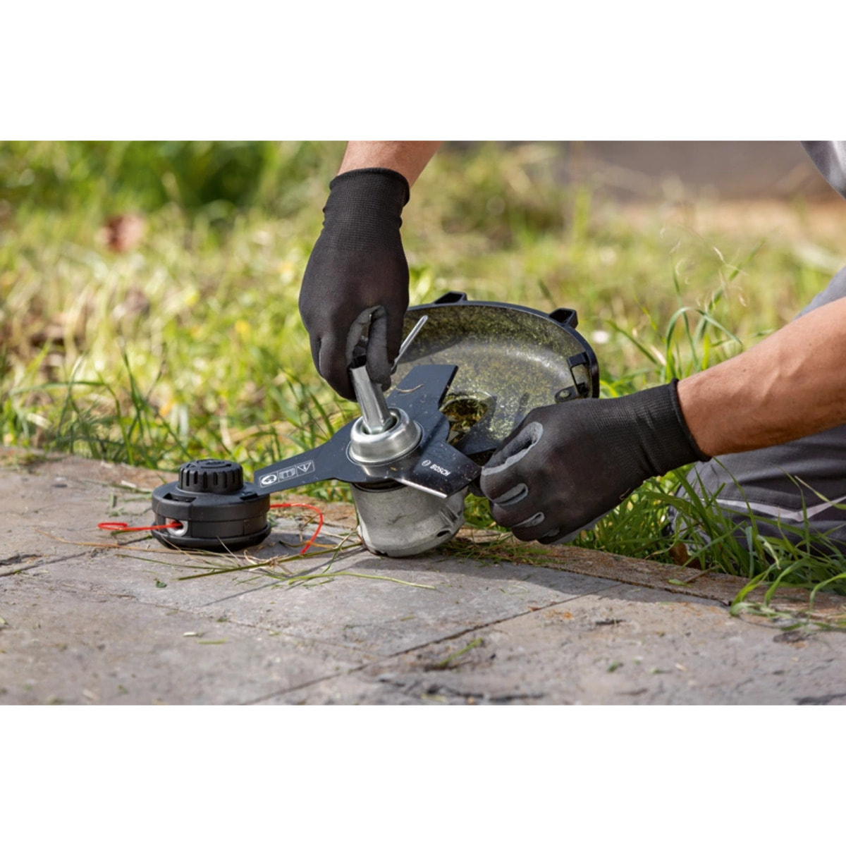 Débroussailleuse sans-fil BOSCH GFR 18V23 Professional - Sans batterie, ni chargeur - 06008D1000
