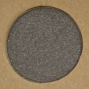 Ombre à paupière compacte organic coloris argenté