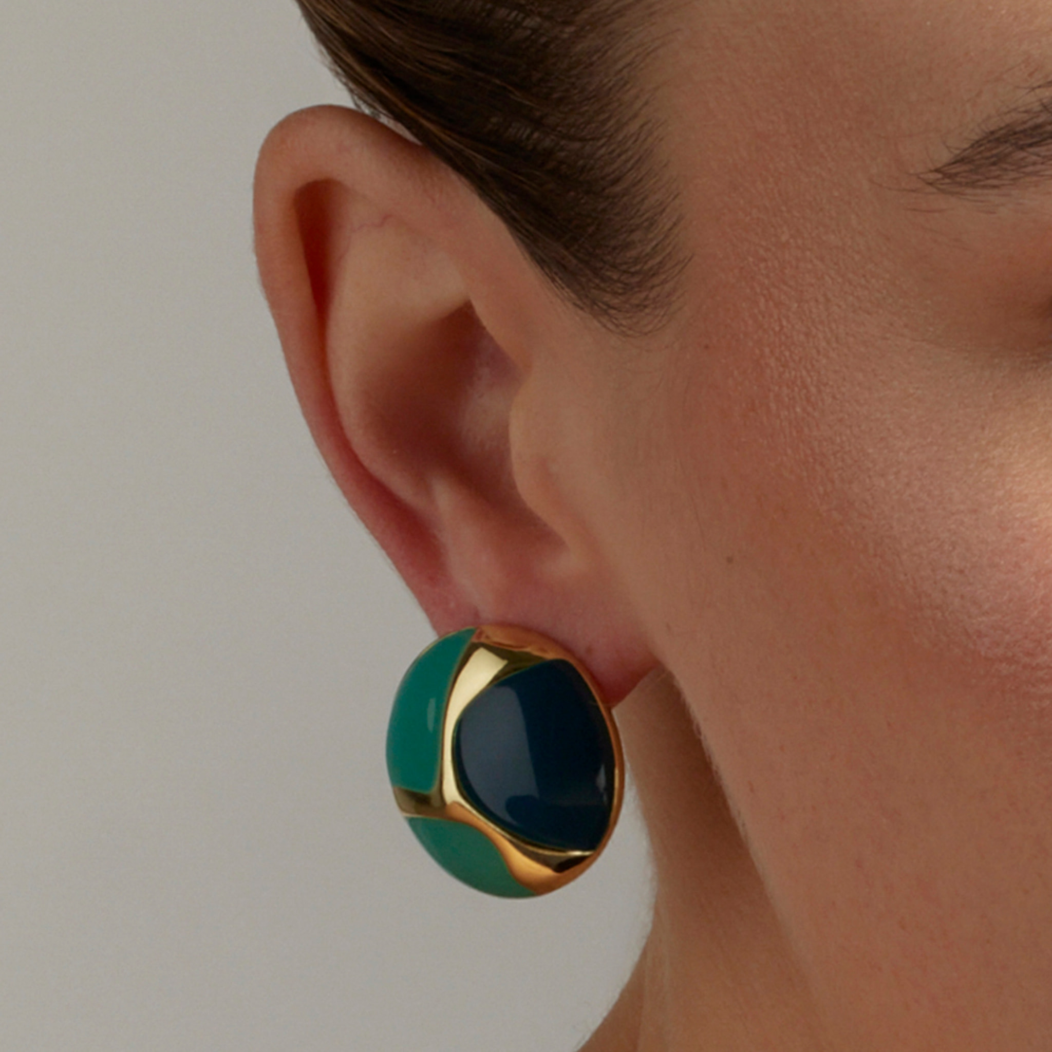 Pendientes acabado en oro amarillo de 18k