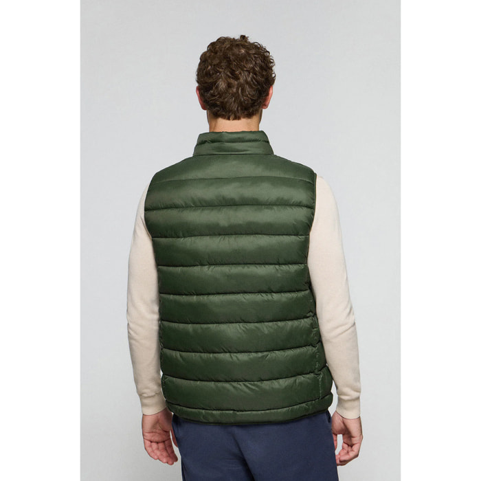 Gilet ultraleggero Chase verde scuro con toppa Rigby Go