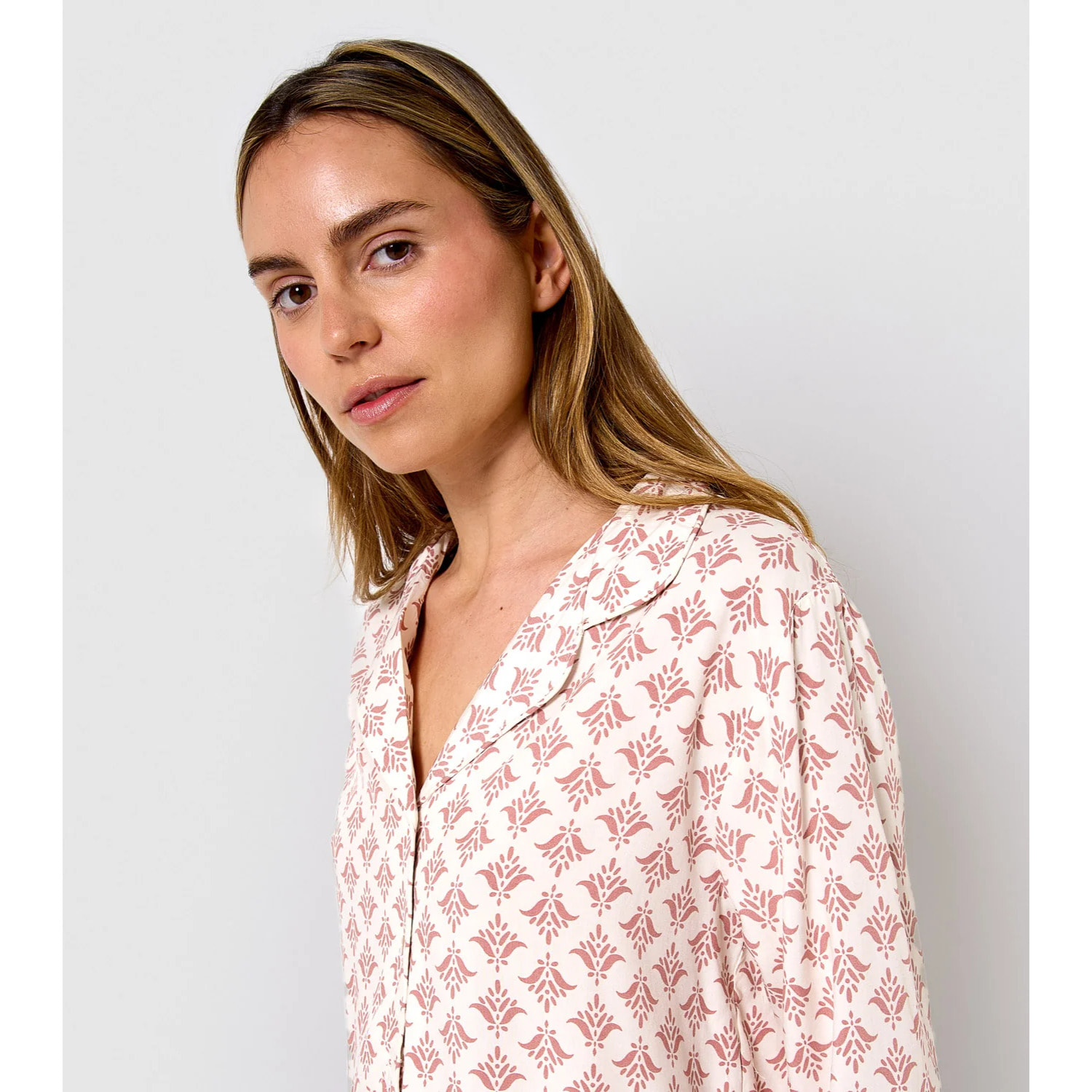 Pigiama lungo in viscosa rosa morocco, stile camicia