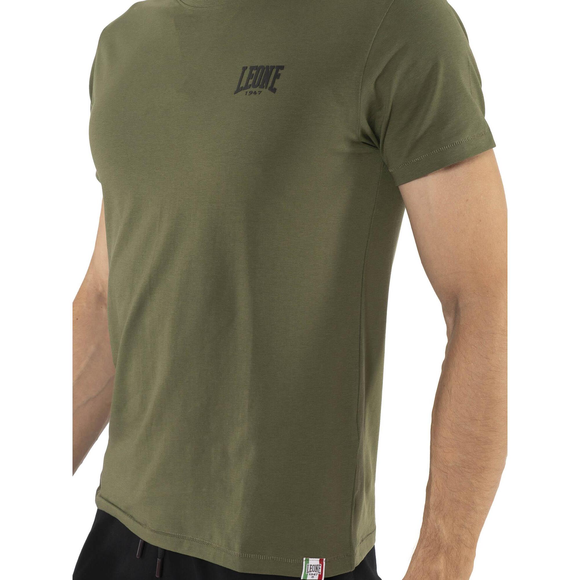 T-shirt da uomo in cotone elasticizzato a manica corta con logo piccolo "Basic"