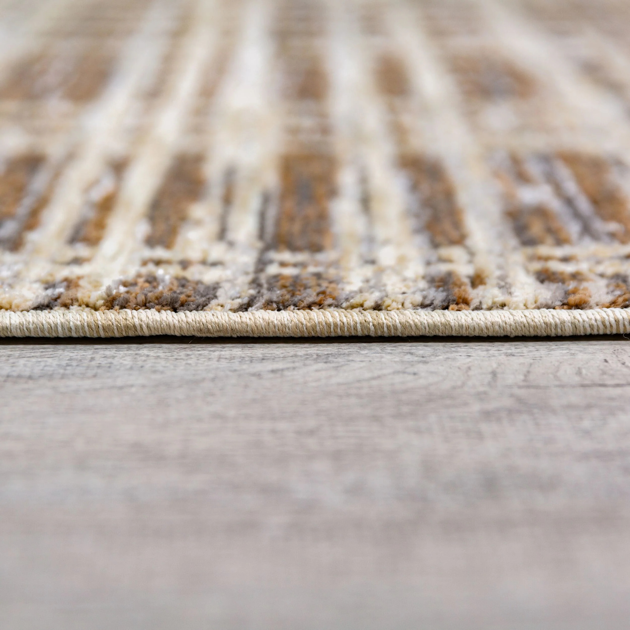 Tapis moderne de couloir LATTICE