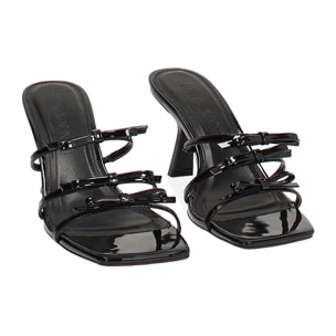 Mules open toe donna nere in vernice con fiocchi, tacco 7 cm