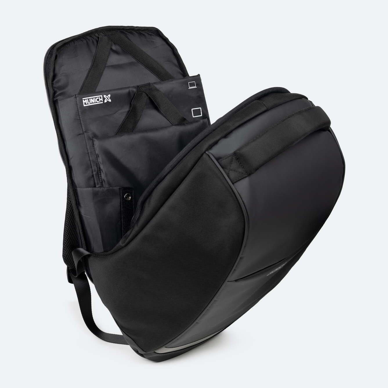 MOCHILA MUNICH SHIELD NEGRO