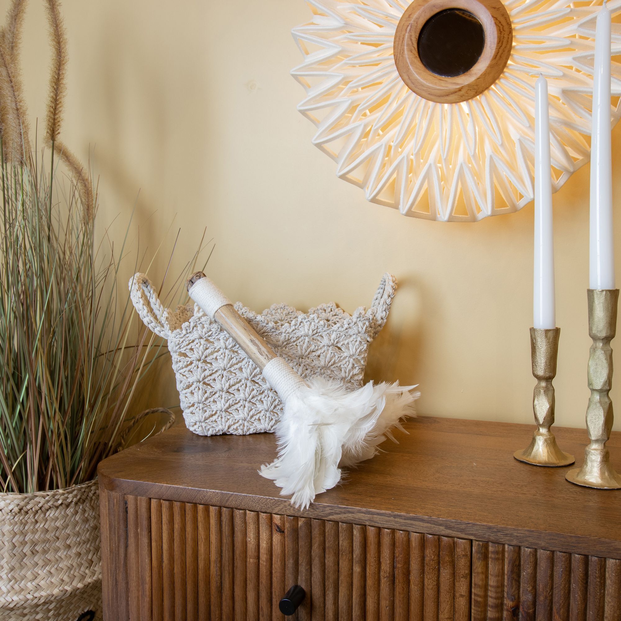 Plumeau décoratif en bambou et plumes blanches KEMOA