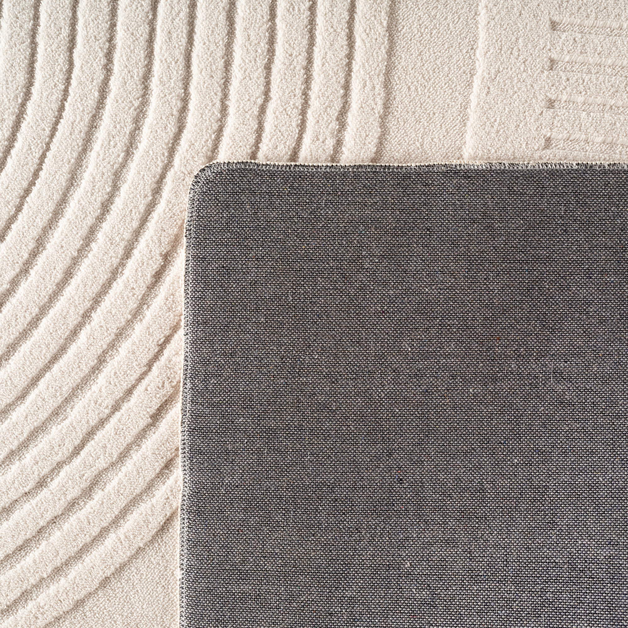 LENNY - Tapis de salon creme au design graphique