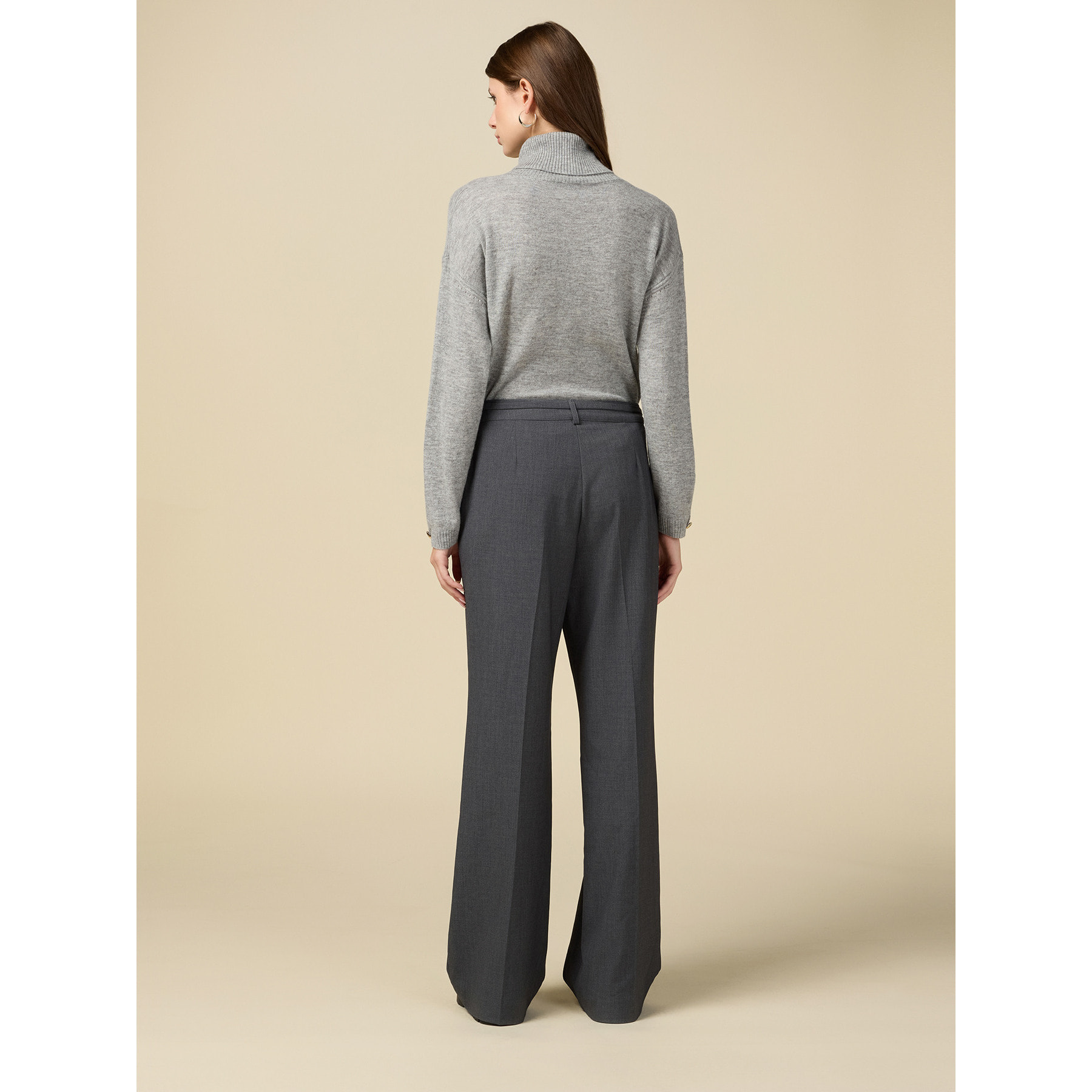 Oltre - Wide leg trousers with belt detail - Gris