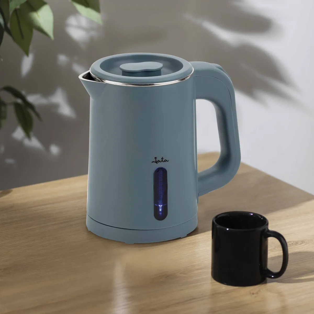 Hervidor de agua eléctrico JATA JEHA1808 de 0,8 litros. Máxima rapidez