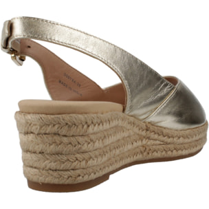 Sandalias Mujer de la marca GEOX  modelo D IBERIDE ORO