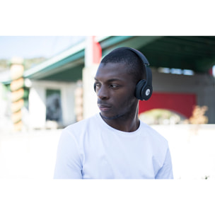 MAGNUSSEN W1 HEADPHONES en color Negro