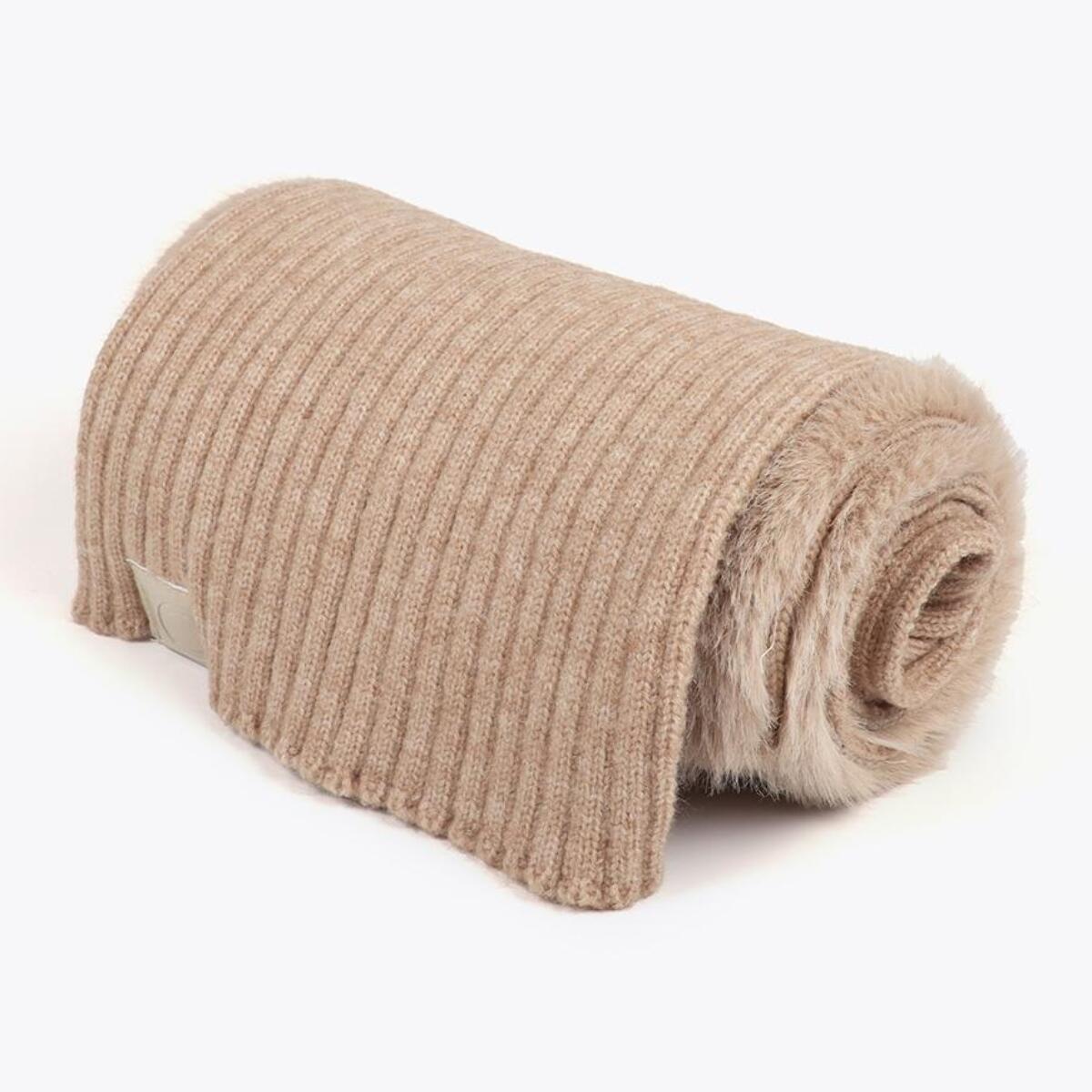 Sciarpa in maglia ed effetto pelliccia