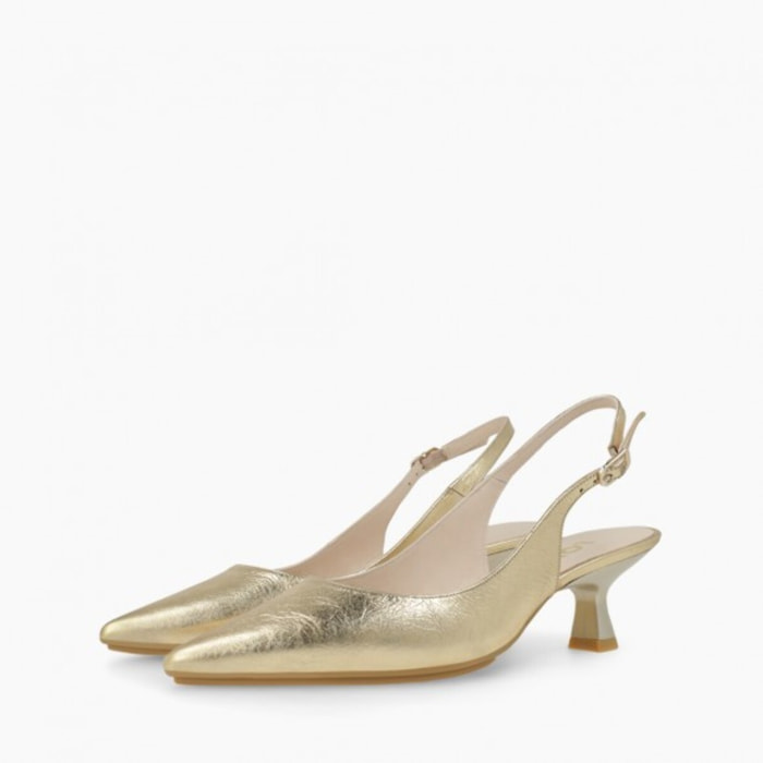 ZAPATOS DE SALÓN DORADOS CHAKI