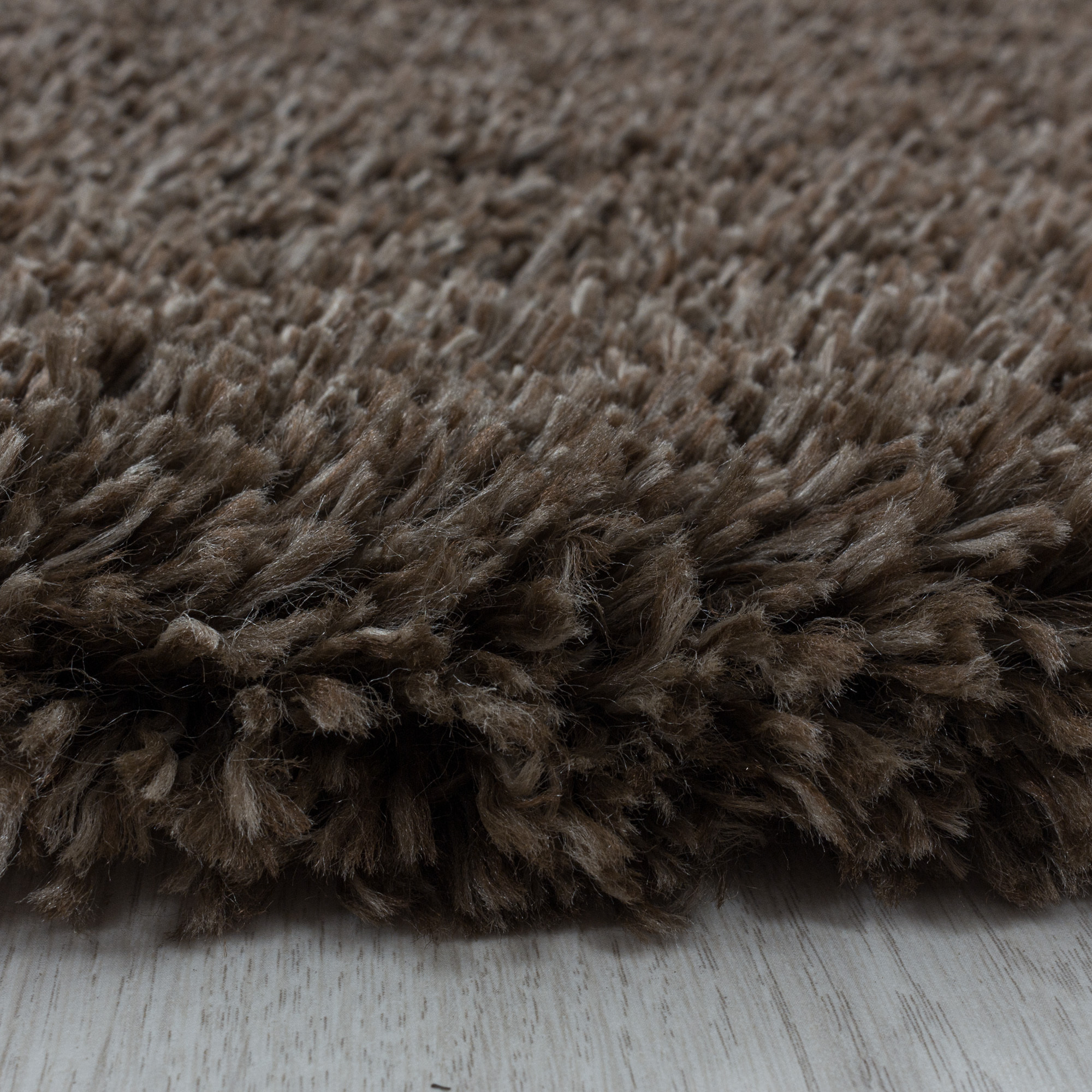 FLUFFY - Tapis rond shaggy uni à poils longs Marron