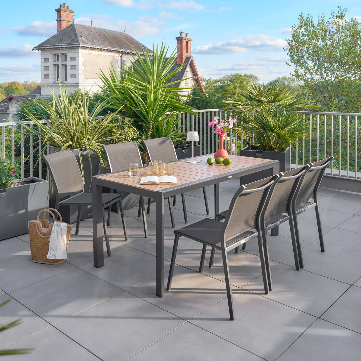 Table de jardin "Évasion" effet bois honey & graphite 6 places lates en aluminium