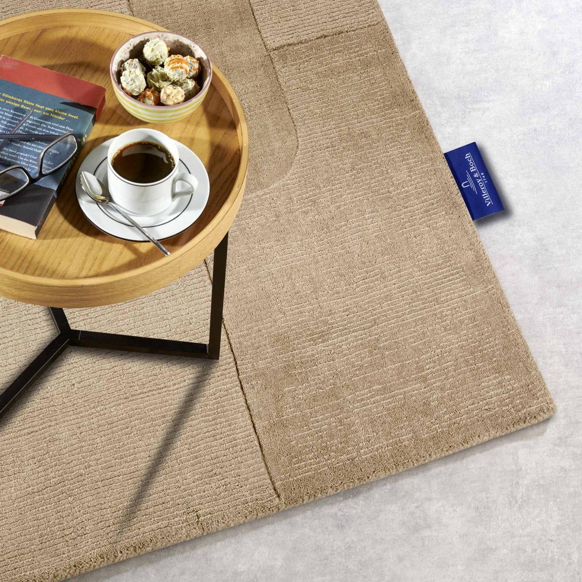 Tapis salon géométrique, laine tissé main, confort authentique
