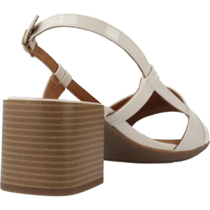 Sandalias Mujer de la marca GEOX  modelo D NEW MARYKARMEN BEIS