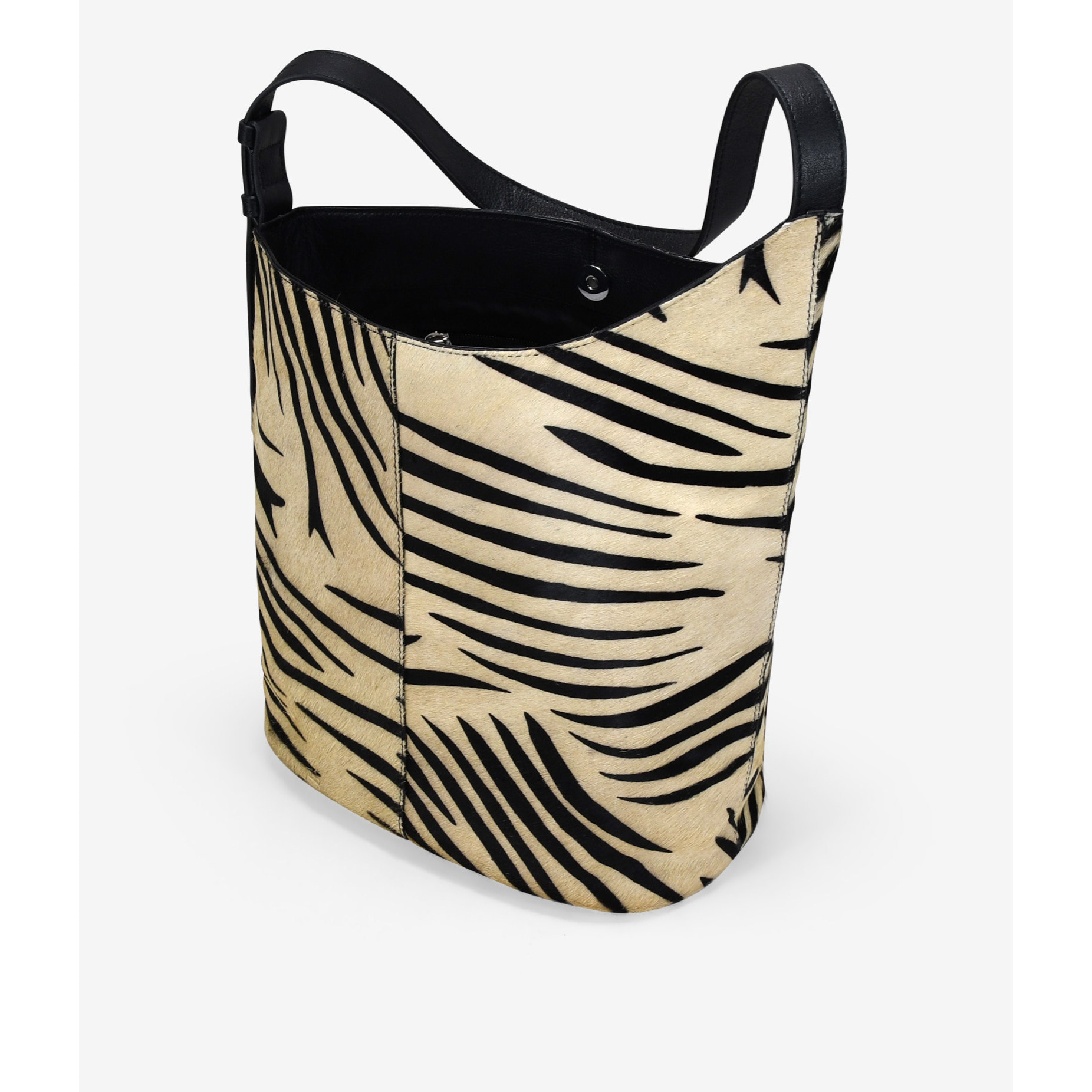 Bolso de hombro de piel con pelo efecto cebra