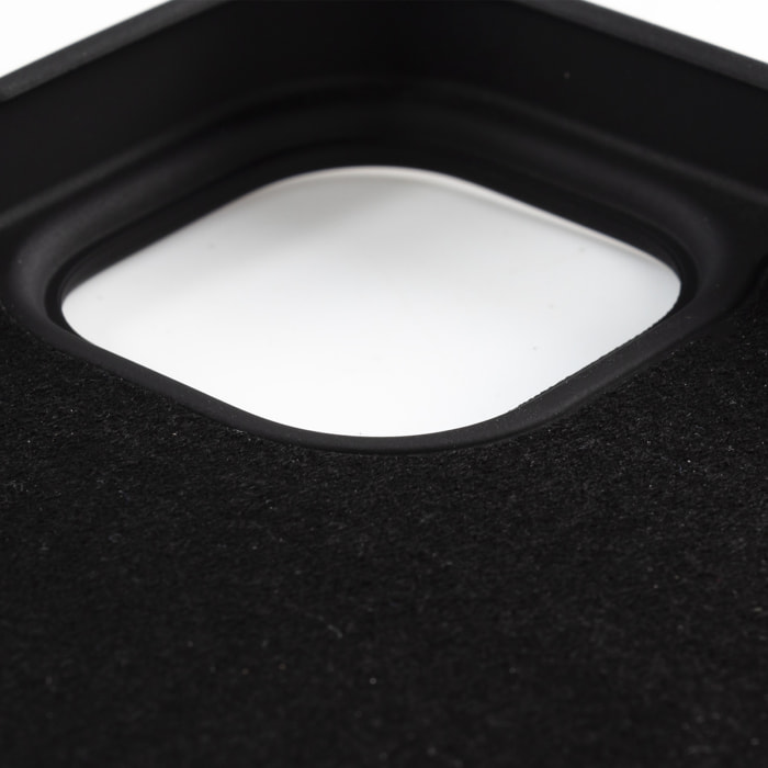 DAM Custodia in silicone  Essential per iPhone 12 / 12 Pro. Interno morbido e vellutato. 7,43x1,02x14,95 centimetri. Colore nero