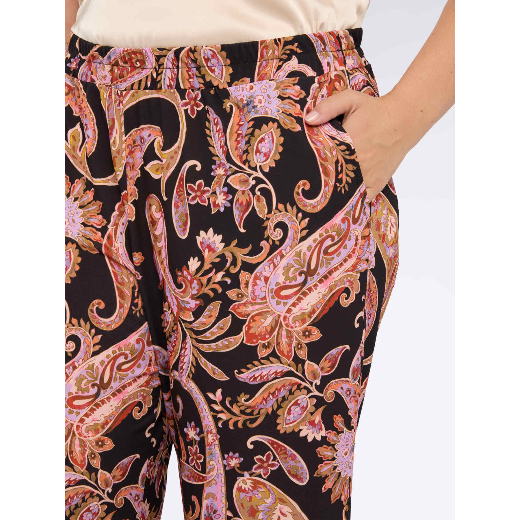 Fiorella Rubino - Pantalones wide leg de jersey con estampado de pañuelo - Negro