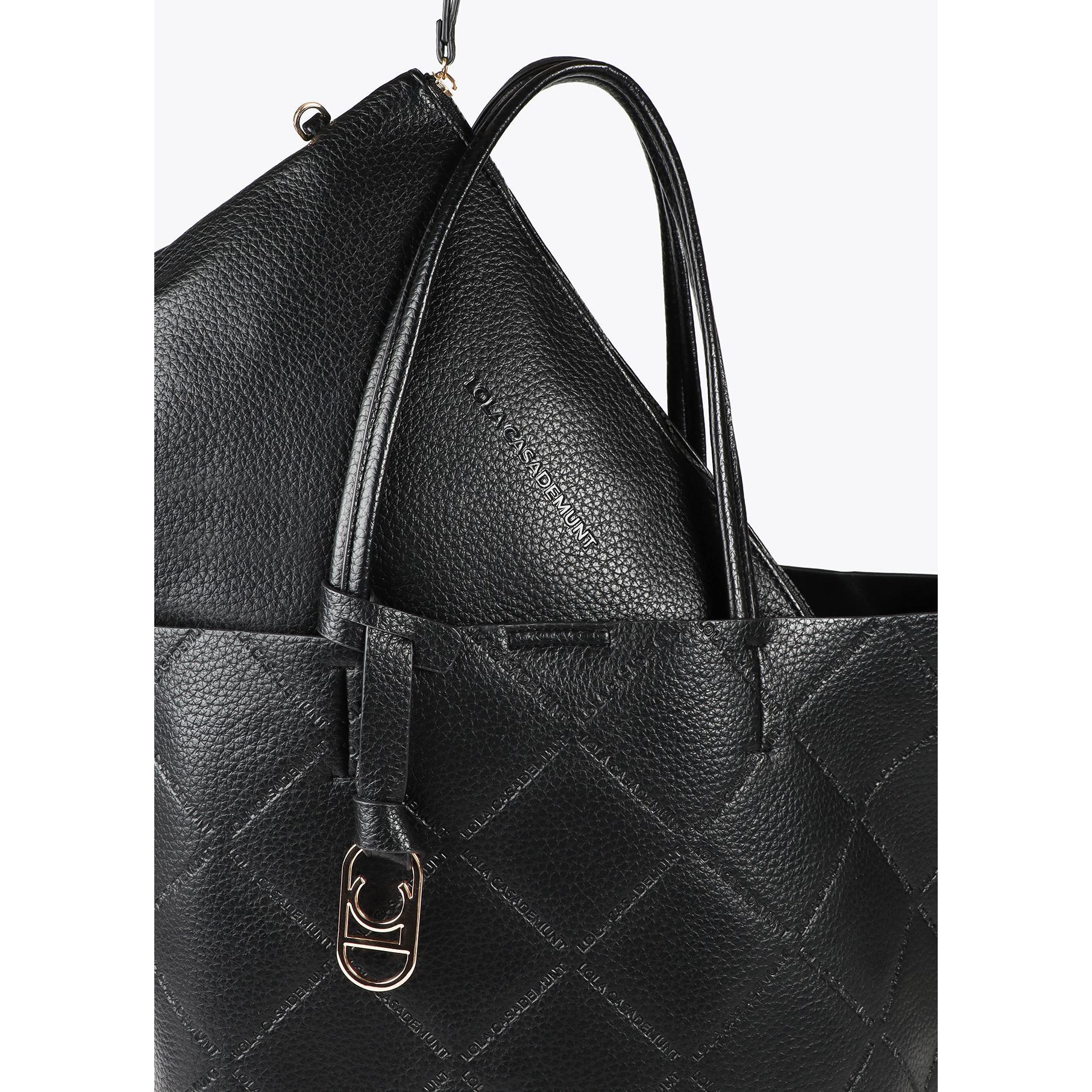 Shopper effetto pelle monogramma con logo ovale pendente