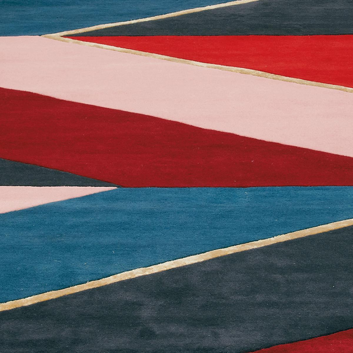 Tapis salon et chambre fait à la main en laine motif géométrique VANI