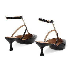 Zapatos de tacón slingback negros para mujer con pulsera