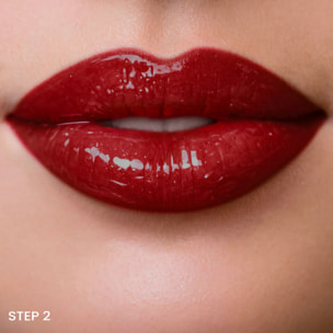 EXTRA DURABLE LIP DUO - LIQUID LIPSTICK + LIP GLOSS Rossetto liquido lunga durata con gloss lucido