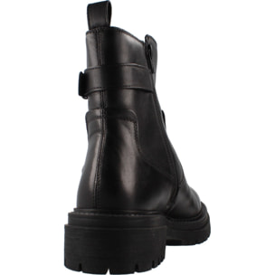 Botines Mujer de la marca GEOX  modelo D36HRC 00043 NEGRO