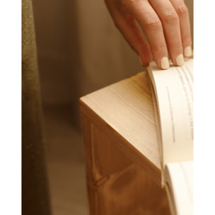 Estanteria de madera maciza en tono roble medio Alto: 38 Largo: 40 Ancho: 20