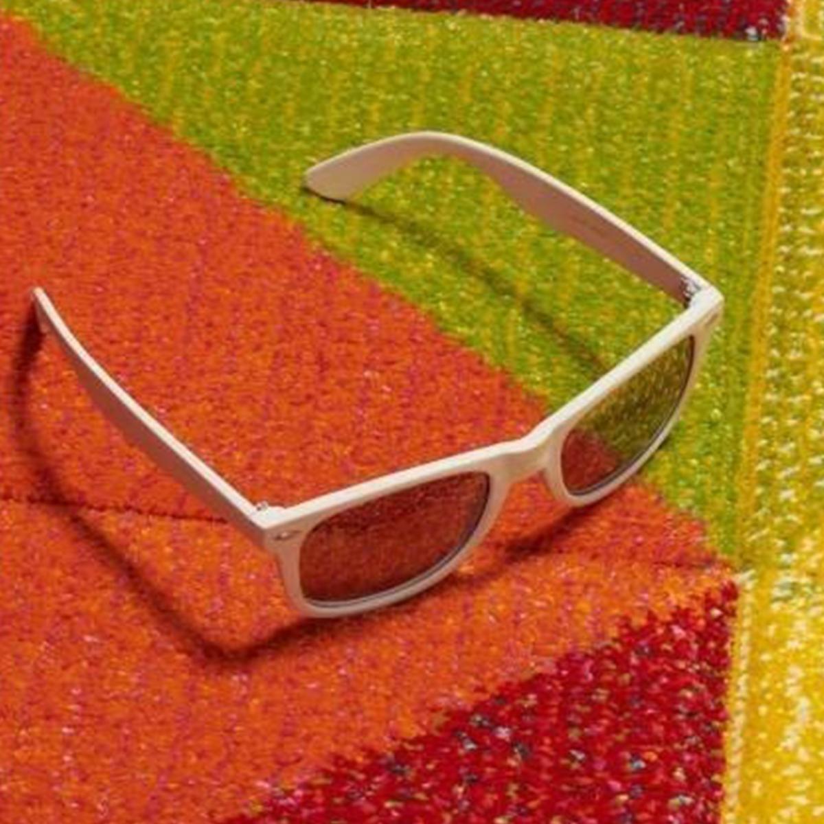 Tapis géométrique Dudi aux motifs géométriques multicolores