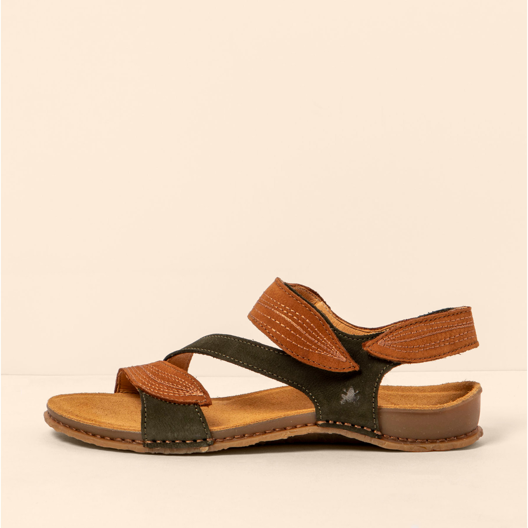 Sandalias N5810S NOBUCK LAVADO KAKI-CUERO/ PANGLAO color Kaki-cuero