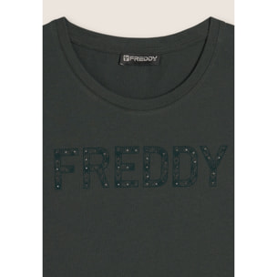 T-shirt con logo frontale in borchie