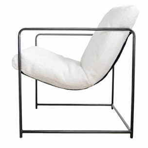 Poltrona Dabdelat, Poltrona rivestita in tessuto bouclé, Sedia imbottita, Seduta con braccioli in metallo, 61x67h75 cm, Bianco