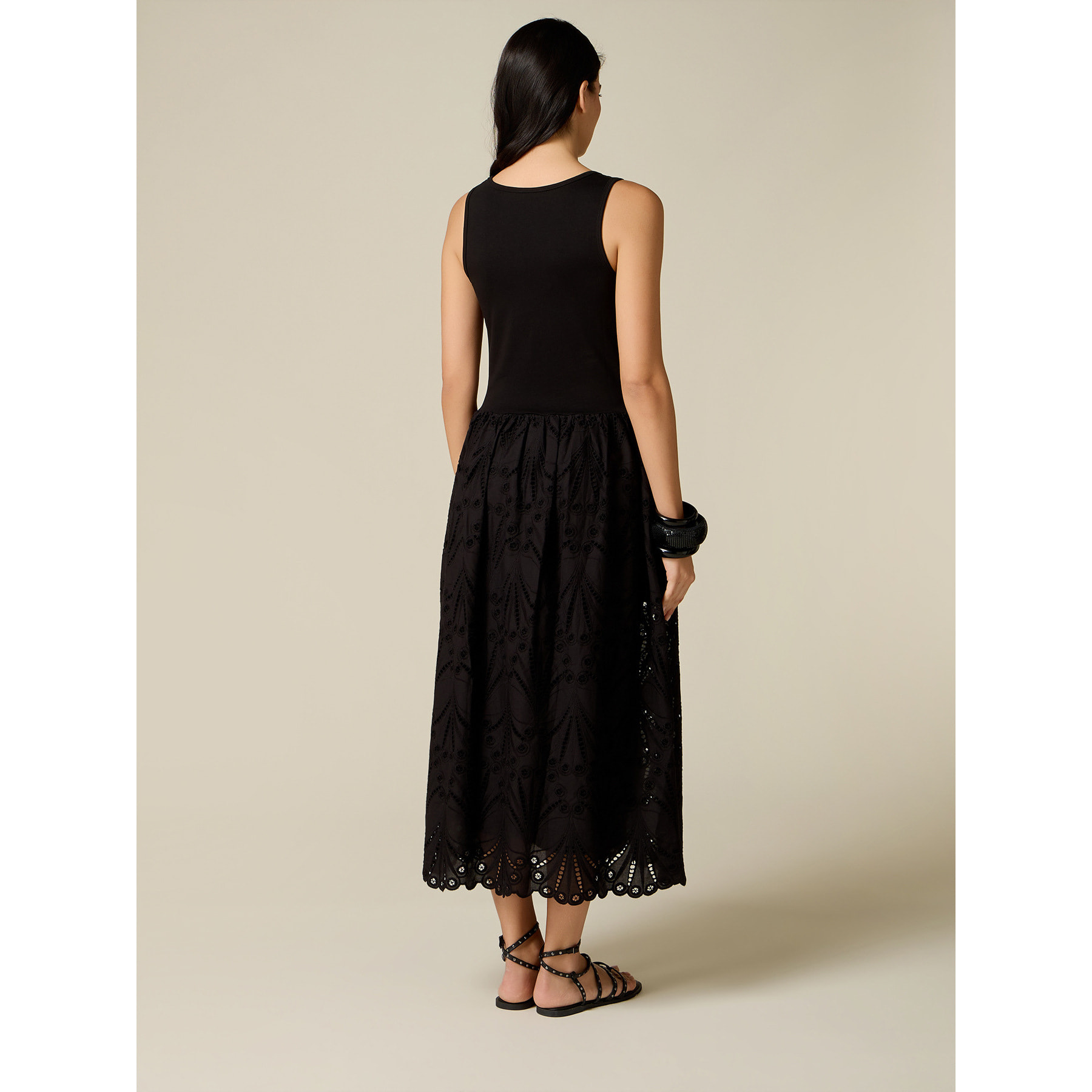 Oltre - Vestito lungo con gonna in sangallo - Nero