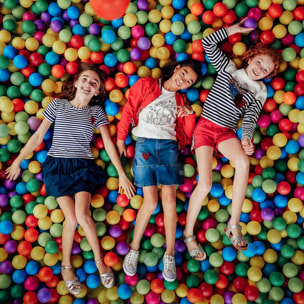 Maglietta bianca "Solar Cherries" per bambine