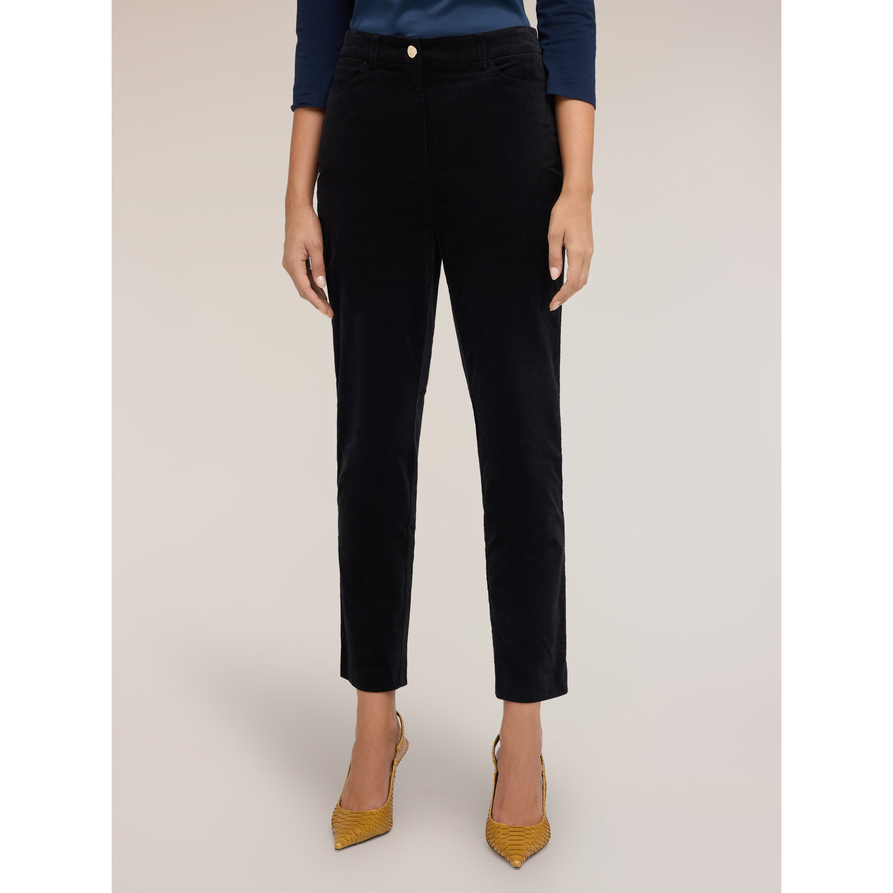 Motivi - Pantaloni slim fit in velluto a coste - Nero