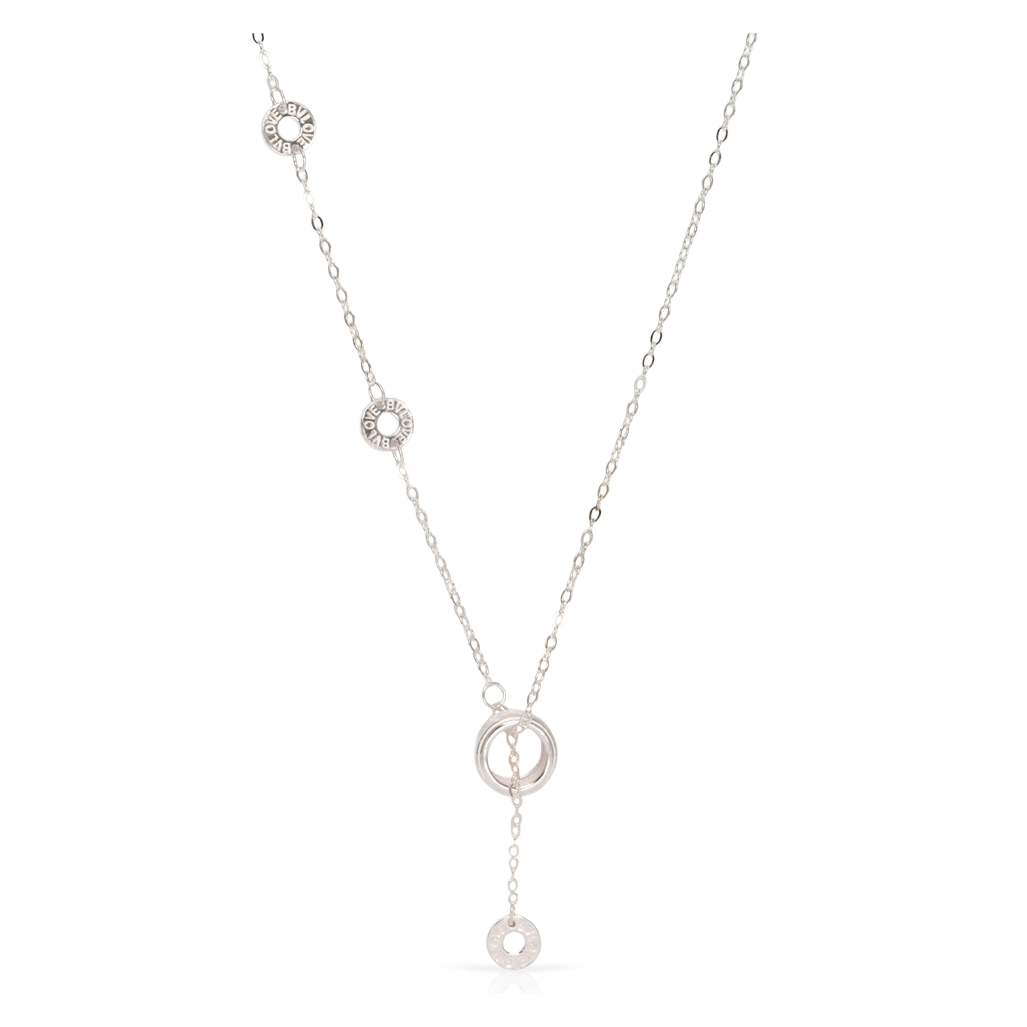 Collar de plata de ley 925 con colgante de anillas con circón y cierre de mosquetón.