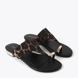 Sandalo basso con stampa animalier e applicazione metallica sulla punta