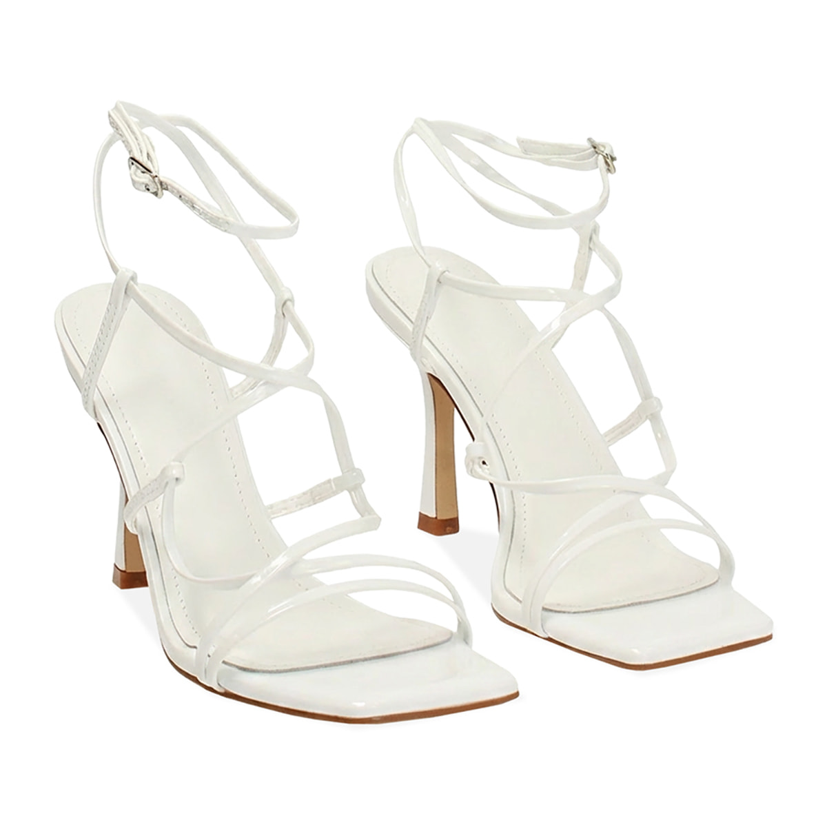 Sandalias blancas con tacón de 9 cm
