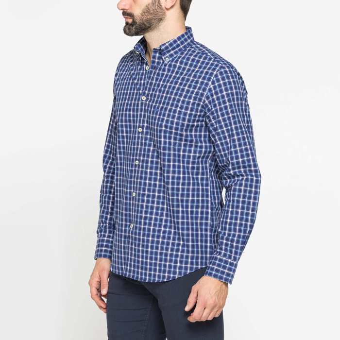 CAMICIA BUTTON-DOWN CON MANICA LUNGA E TASCHINO