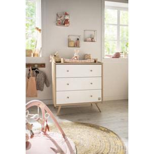 Chambre bébé trio: Lit bébé 70x140 évolutif, commode à langer 3 tiroirs et armoire 2 portes décor bois chêne et blanc