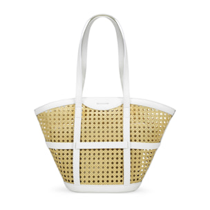 Bolso de hombro beige con rejilla de mimbre