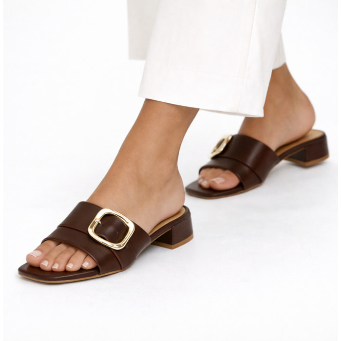 Sandali con accessorio - tacco 3,0 cm